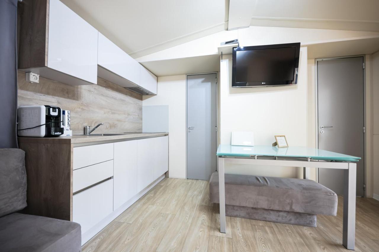 Ms Estrada Mobile Homes Биоград-на-Мору Экстерьер фото