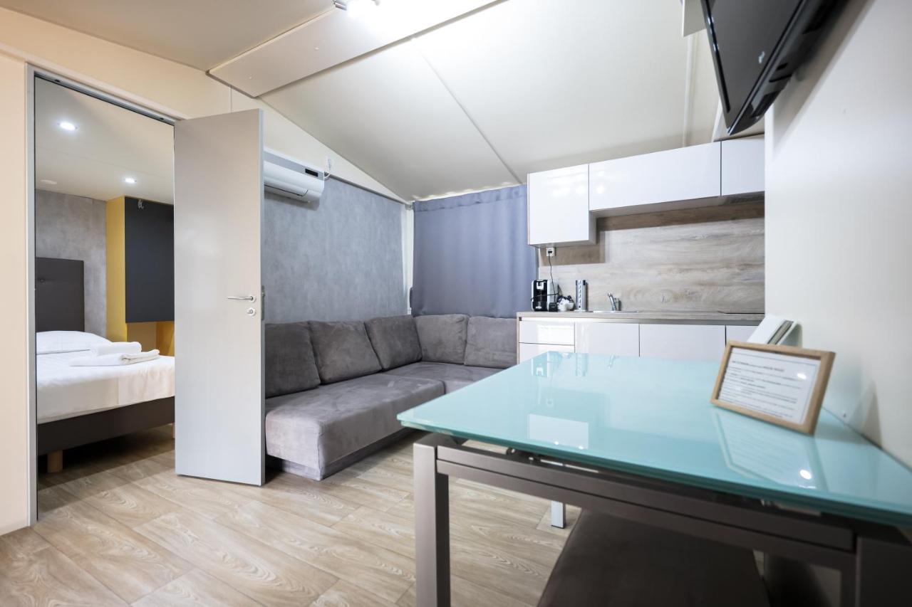 Ms Estrada Mobile Homes Биоград-на-Мору Экстерьер фото